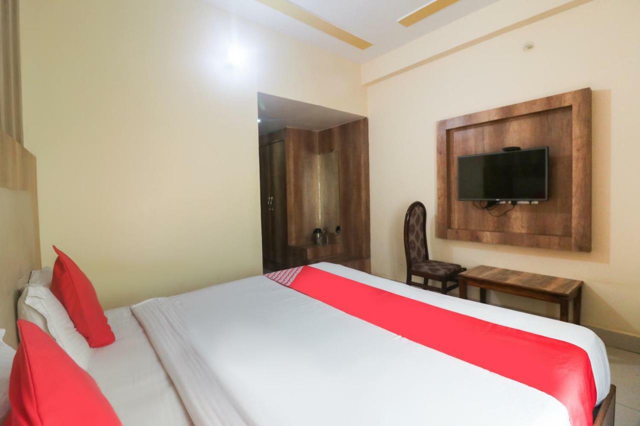 Oyo 48974 Hotel Shweta Residency Варанаси Екстериор снимка