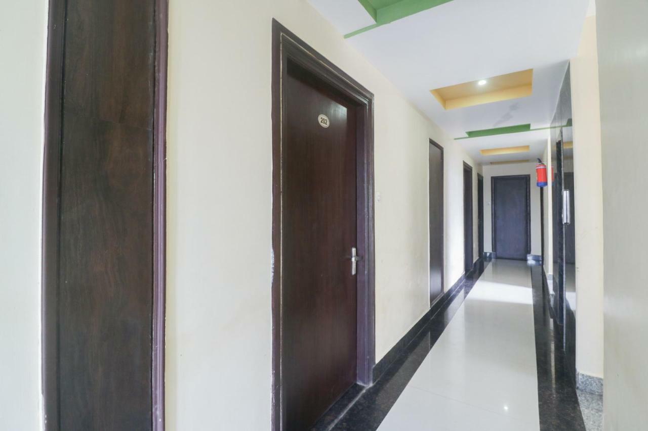 Oyo 48974 Hotel Shweta Residency Варанаси Екстериор снимка